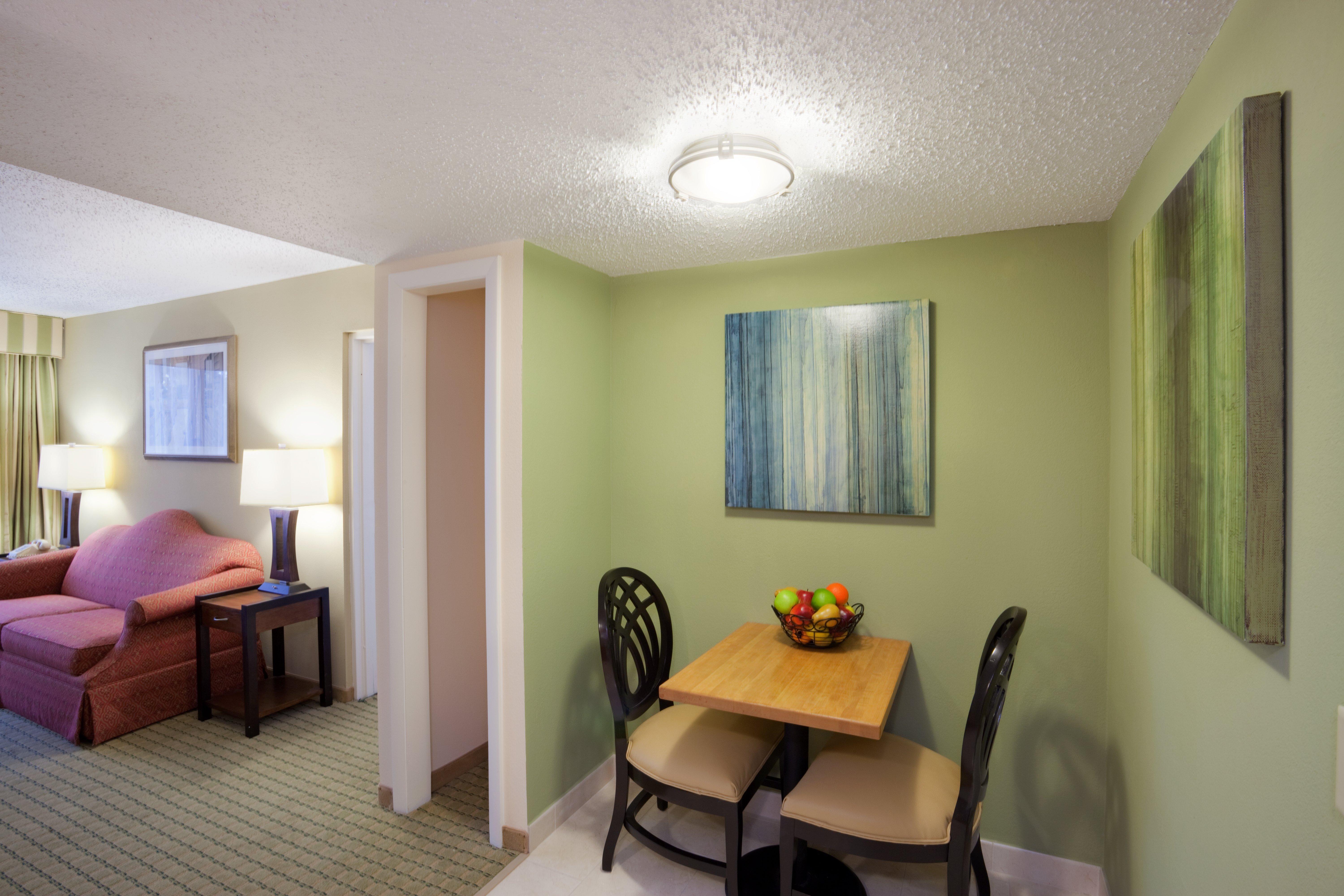 Holiday Inn Nashua, An Ihg Hotel ภายนอก รูปภาพ